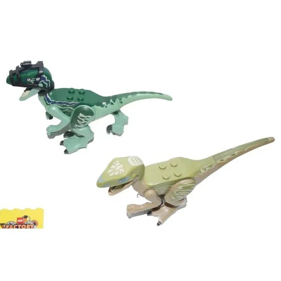 LEGO four Dinosaur Figures and three Legoland Chicago blocks